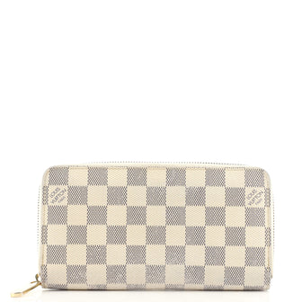 Louis Vuitton Zippy Wallet Damier