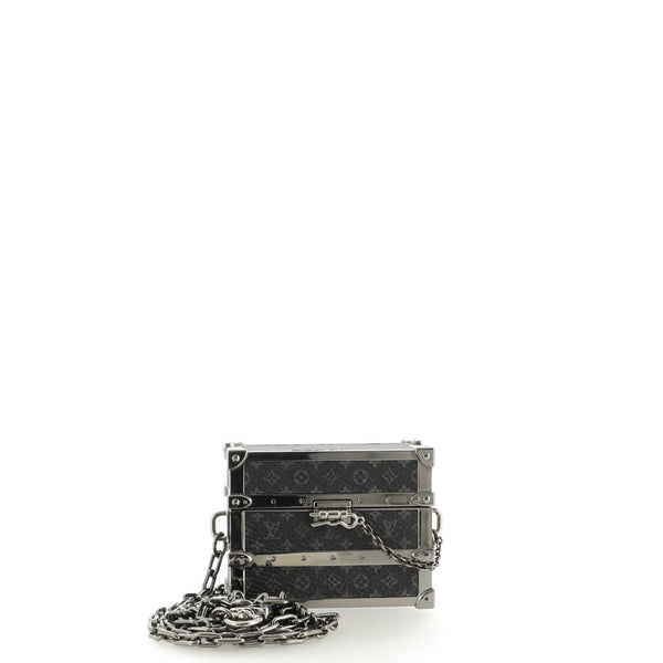 Louis Vuitton Black Monogram Eclipse Earphones Trunk Box Cloth ref.892320 -  Joli Closet