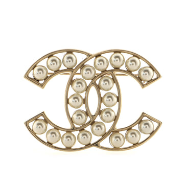Chanel CC Brooch Metal with Faux Pearls