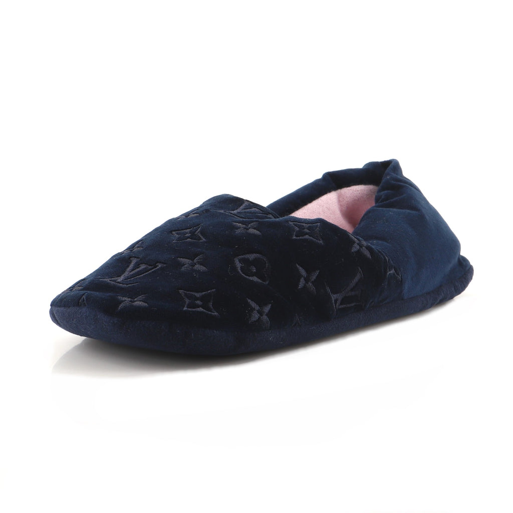 Louis Vuitton - Dreamy Monogram Embroidered Velvet Slippers Beige 38