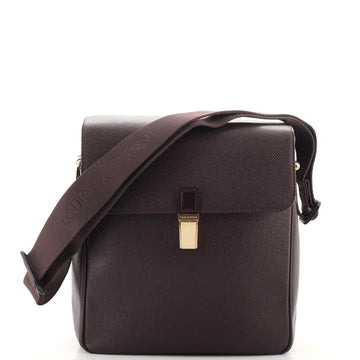Louis Vuitton Yaranga Messenger Bag Taiga Leather Medium