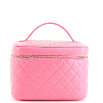 Chanel Classic Vanity Case Quilted Caviar Medium
