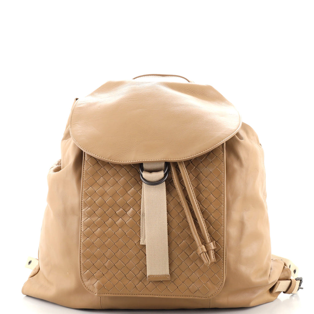bottega veneta intrecciato brown leather bag backpack Bottega Veneta Backpack Leather with Intrecciato Large Neutral 17761621