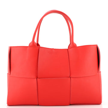 Bottega Veneta Arco Tote Maxi Intrecciato Leather Medium