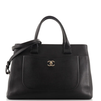 Chanel Neo Executive Tote Grained Calfskin Medium