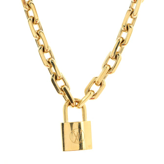 Louis Vuitton Lv Edge Cadenas Pendant Necklace Metal
