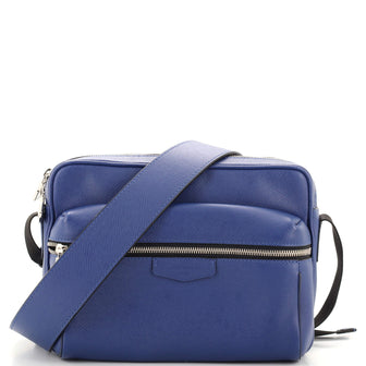 Louis Vuitton Outdoor Messenger Taiga Leather PM