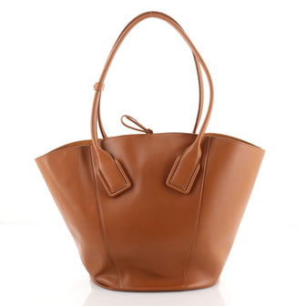 Bottega Veneta Basket Tote Leather Large