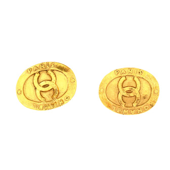 Chanel Vintage CC Oval Clip-On Earrings Metal Medium
