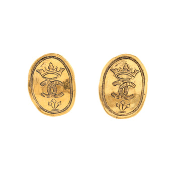 Chanel Vintage CC Crown Oval Plate Clip-On Earrings Metal