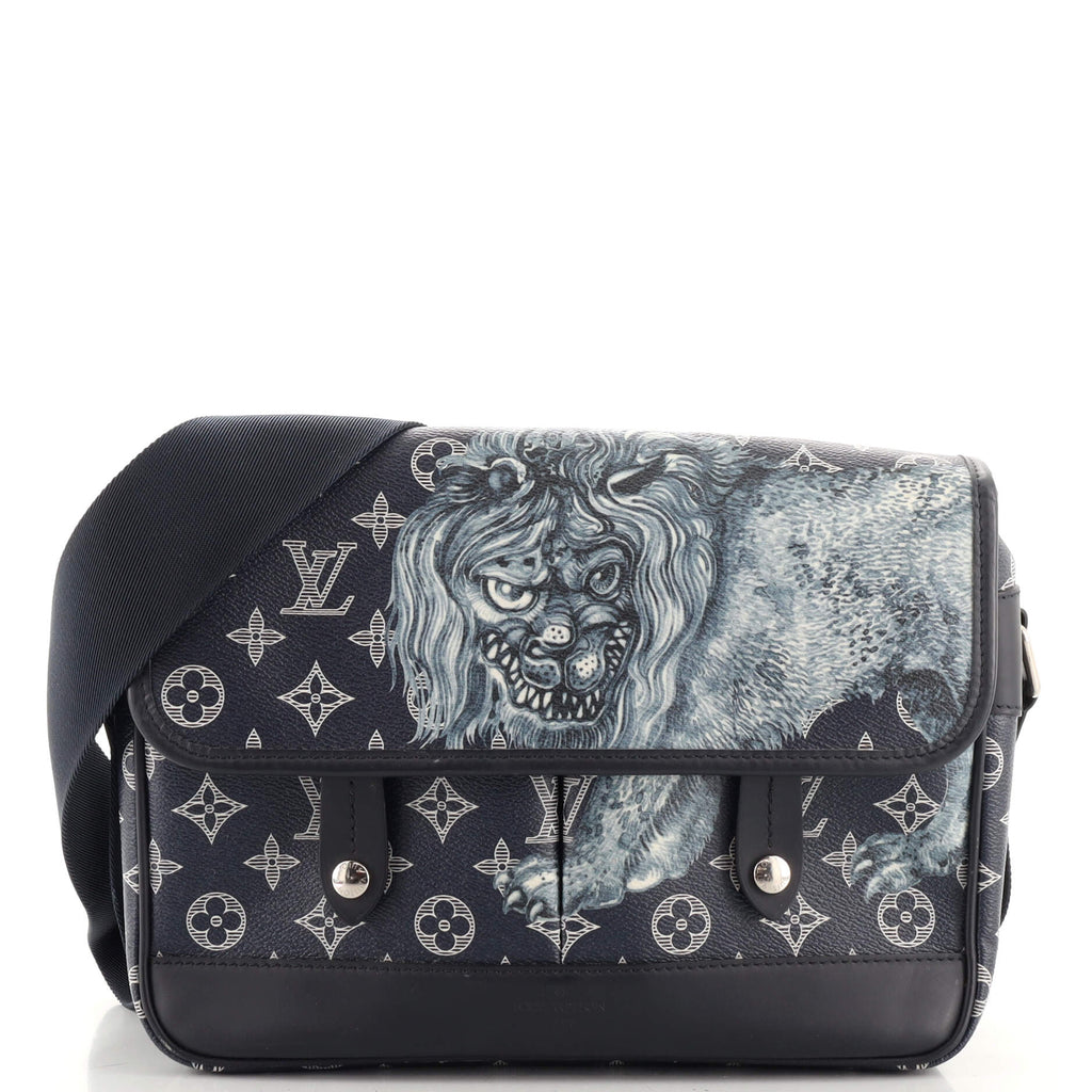 Louis Vuitton e Bag Limited Edition Chapman Savane Damier For Sale at  1stDibs