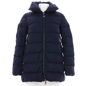 Moncler Women's Petrea Puffer Jacket Quilted Polyamide with Down