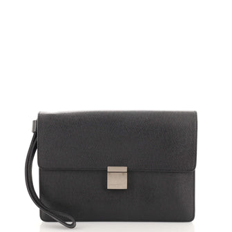 Louis Vuitton Selenga Pochette Taiga Leather