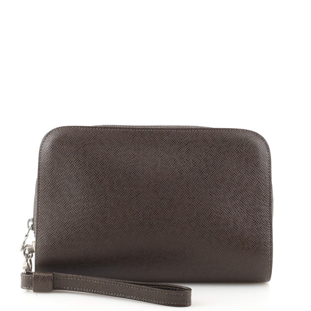 Authentic LV Taiga Clutch: Discounted 188337/1 | Rebag