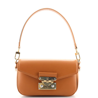 Louis Vuitton Swing Handbag Leather