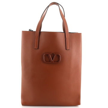 Valentino Garavani VLogo Tote Leather Tall