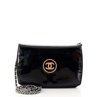 Chanel CC Logo Wallet on Chain Patent