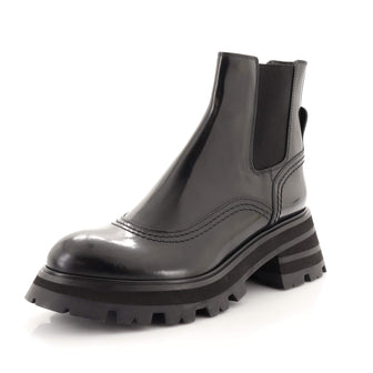 Alexander McQueen Women's Wander Chelsea Boots Leather