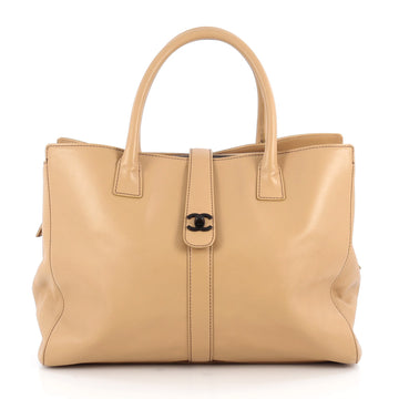 Chanel Vintage CC Turnlock Tote Leather Large Neutral