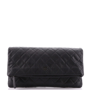 Chanel Beauty CC Clutch Quilted Caviar