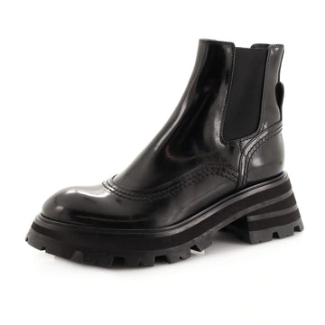 Alexander McQueen Women's Wander Chelsea Boots Leather