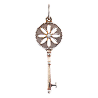 Tiffany & Co. Daisy Key Pendant Necklace Sterling Silver with Diamond Small