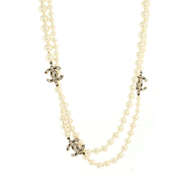 Chanel CC Station Short Necklace Faux Pearls and Metal with Crystals