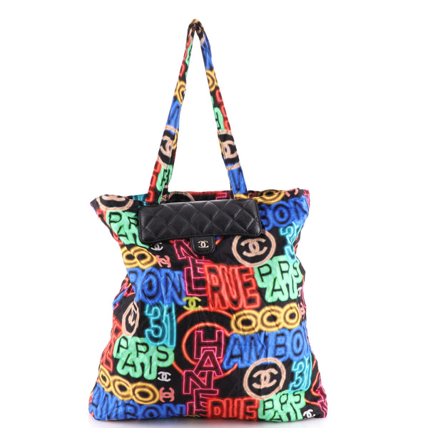 Foldable Tote Bag with Chain Quilted Caviar with Printed Nylon