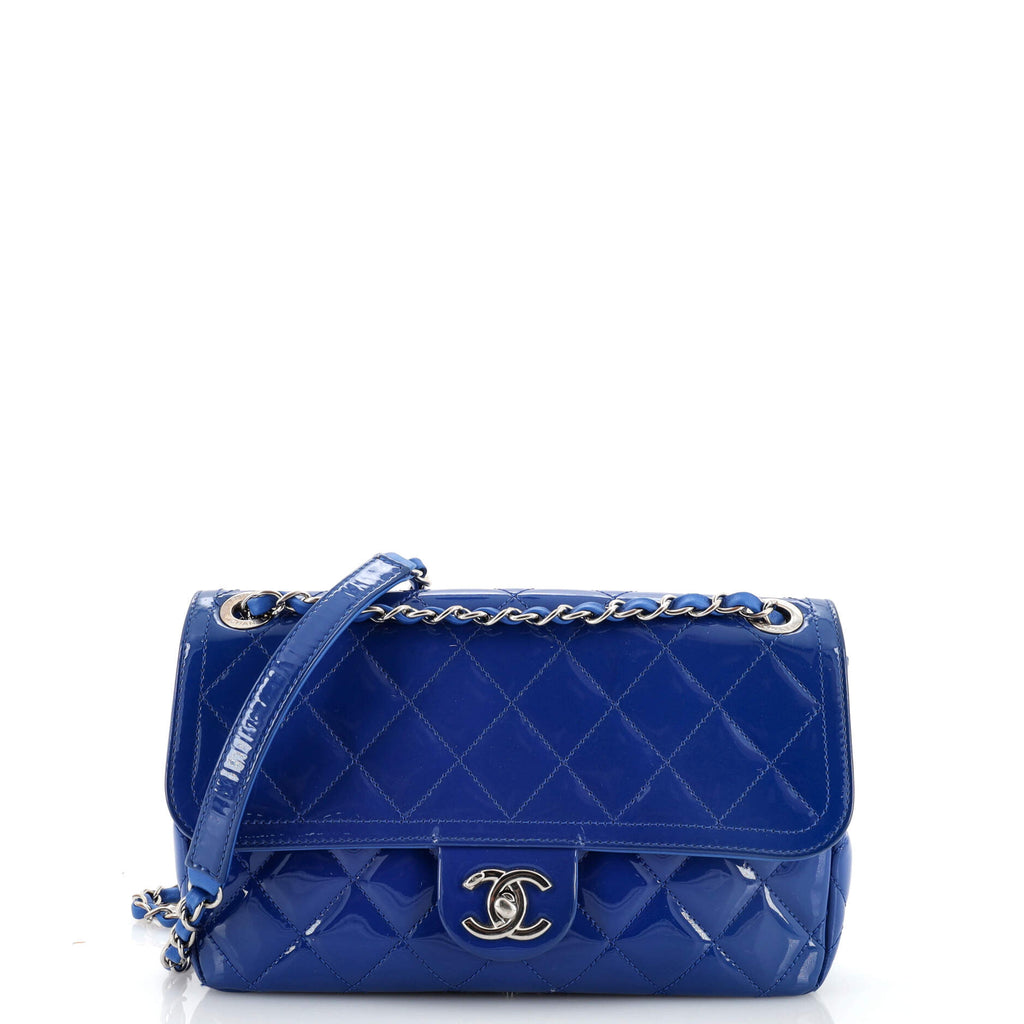 Timeless/classique patent leather crossbody bag Chanel Blue in
