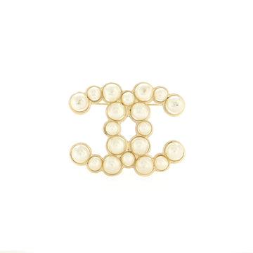 Chanel CC Brooch Metal with Faux Pearls