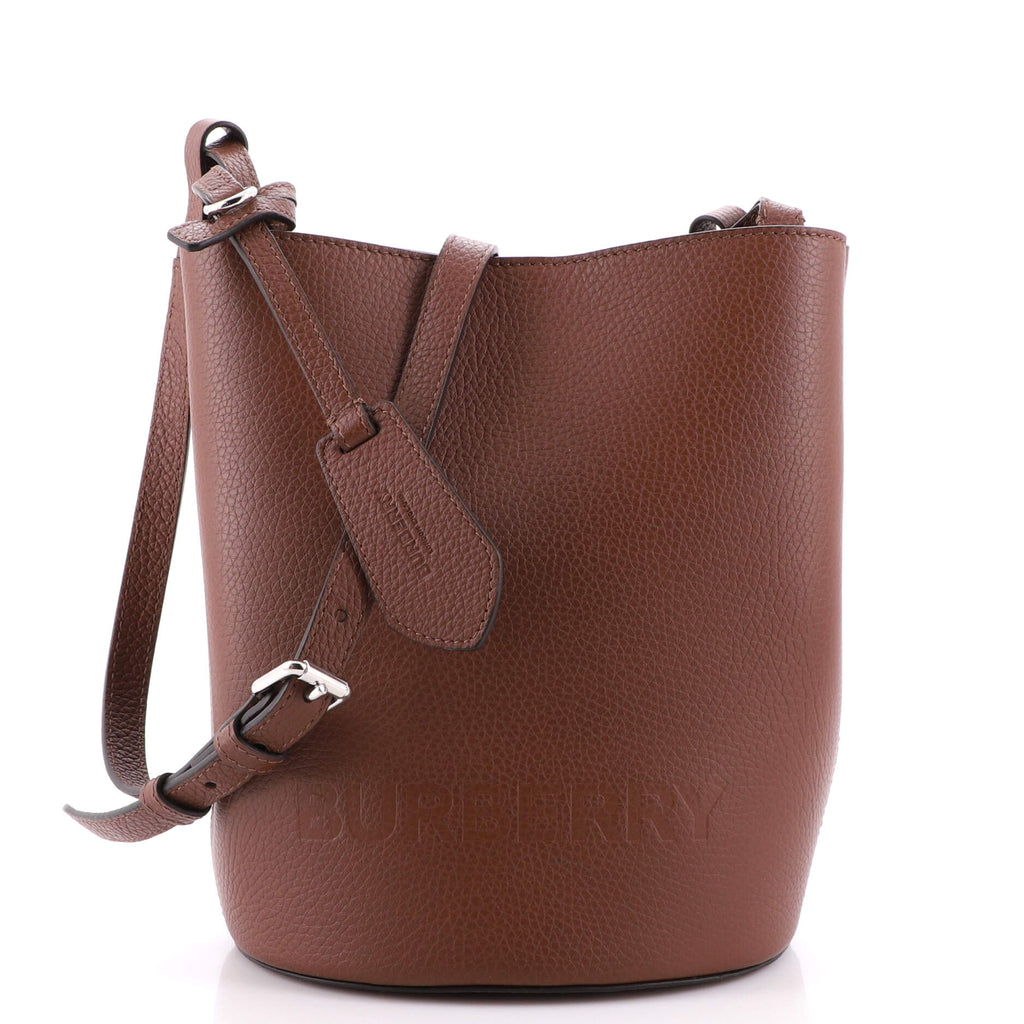 The bucket leather handbag Burberry Beige in Leather - 31051627