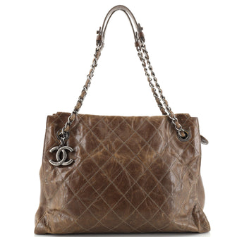 Chanel CC Crave Shoulder Bag Quilted Glazed Caviar Medium