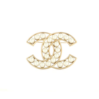 Chanel CC Brooch Metal with Faux Pearls