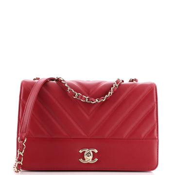 Chanel Double Stitch Full Flap Bag Chevron Lambskin Medium