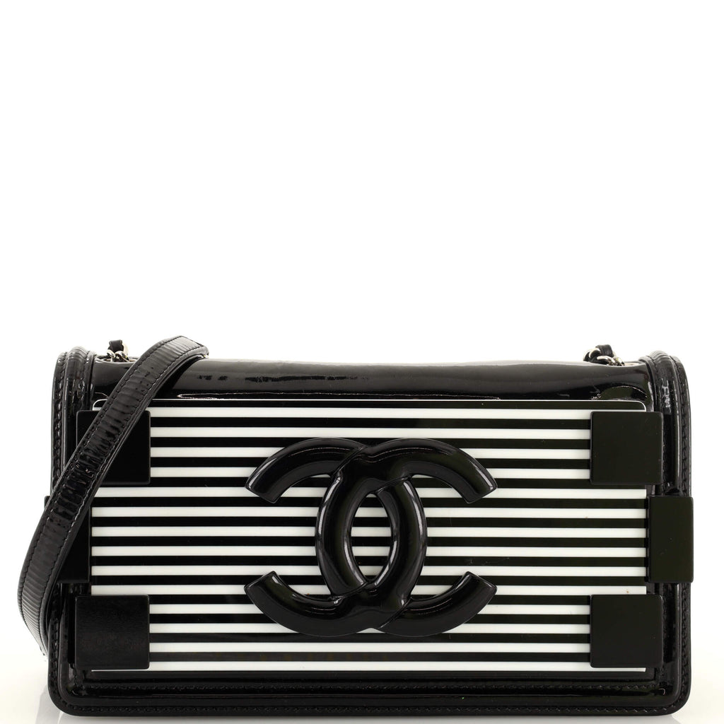 CHANEL BOYCHANELケース Chanel Boy Brick Flap Bag Striped Patent and Plexiglass Horizontal