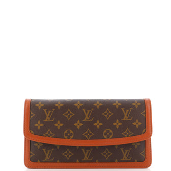 Louis Vuitton Dame Pochette Monogram Canvas PM