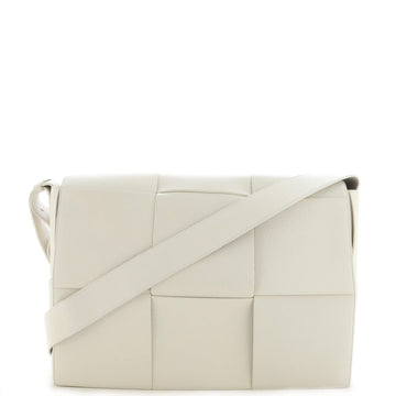 Bottega Veneta Cassette Crossbody Bag Maxi Intrecciato Leather Large