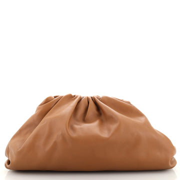 Bottega Veneta The Pouch Leather