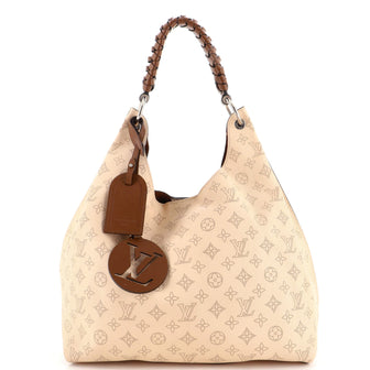 Louis Vuitton Carmel Hobo Mahina Leather