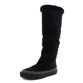 Louis Vuitton Women's Snowball Flat Half Boots Monogram Embossed Suede