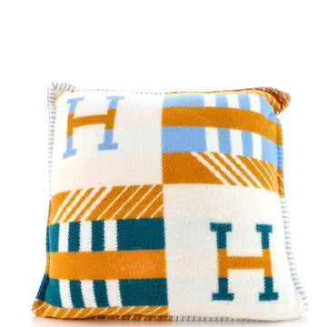 Hermes Avalon Jump'H pillow Wool and Cashmere Small