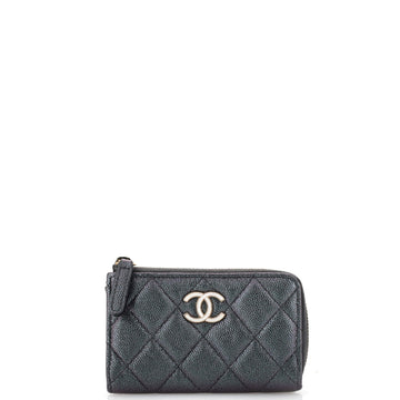 Chanel Zipped Key Holder Quilted Iridescent Caviar
