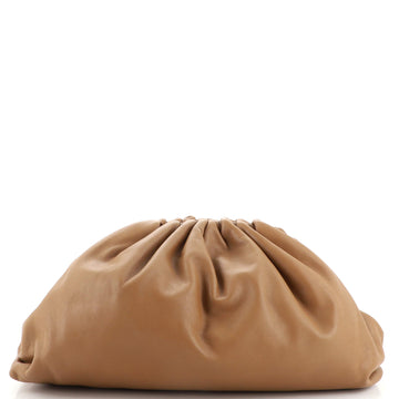 Bottega Veneta The Pouch Leather