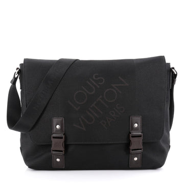 Louis Vuitton Geant Messenger Bag Limited Edition Canvas 2063901