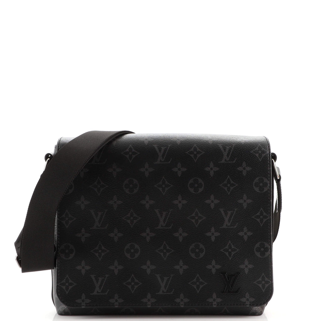 Louis Vuitton Monogram Eclipse District Messenger Bag – Savonches