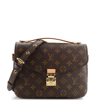Louis Vuitton Pochette Metis Monogram Canvas