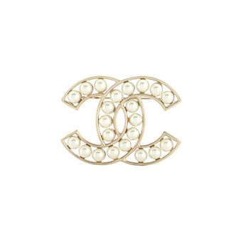 Chanel CC Brooch Metal with Faux Pearls