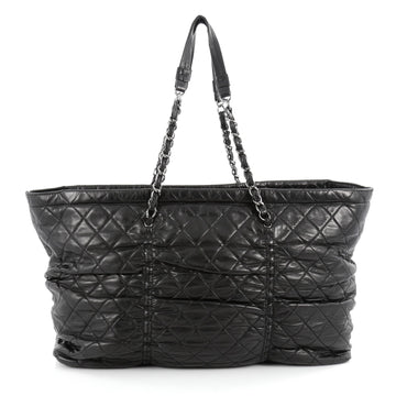 Chanel Sharpei Tote Quilted Lambskin East West Black 2083104