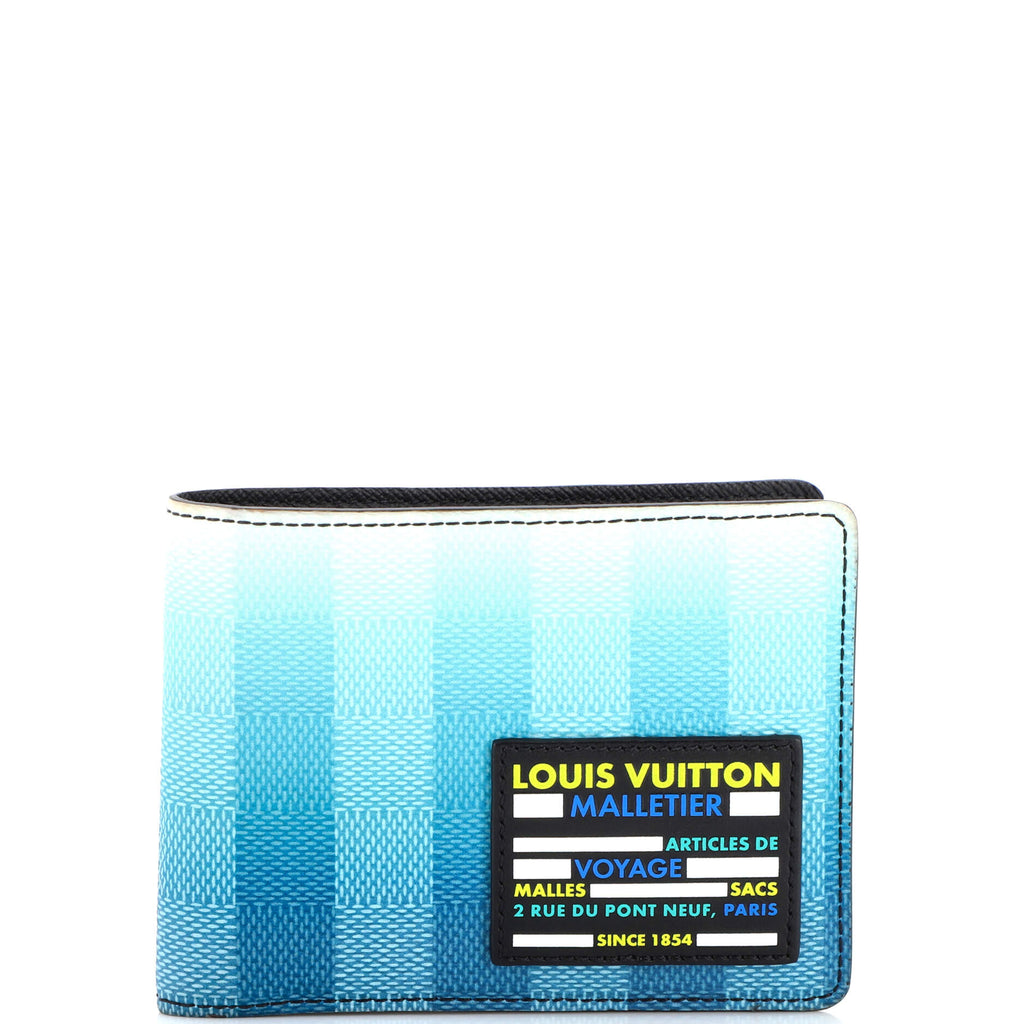 multiple wallet blue