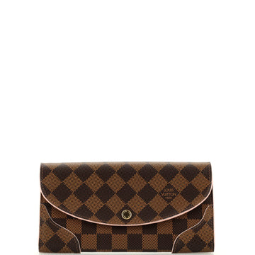 Louis Vuitton Caissa Wallet Damier
